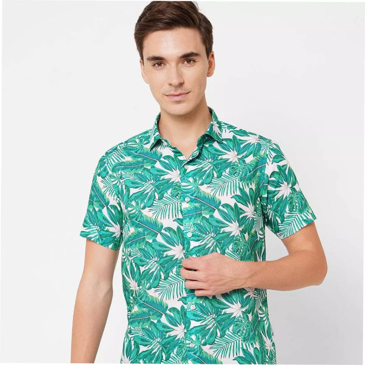15 Buttons Rainforest Pet Parent Shirt for Men (Green/White)