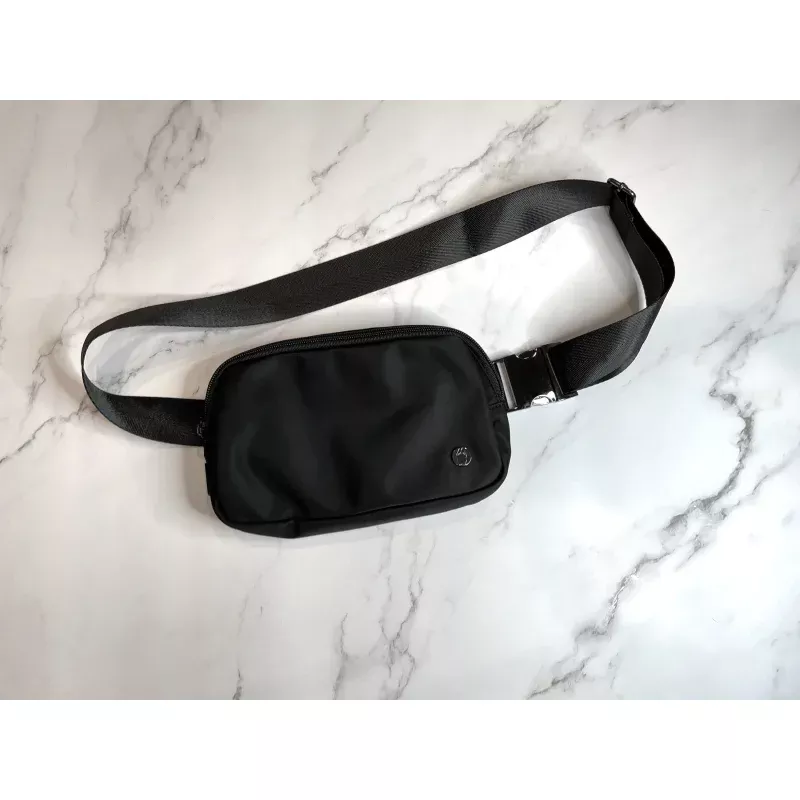 BULLY WAG WALKING BELT BAG